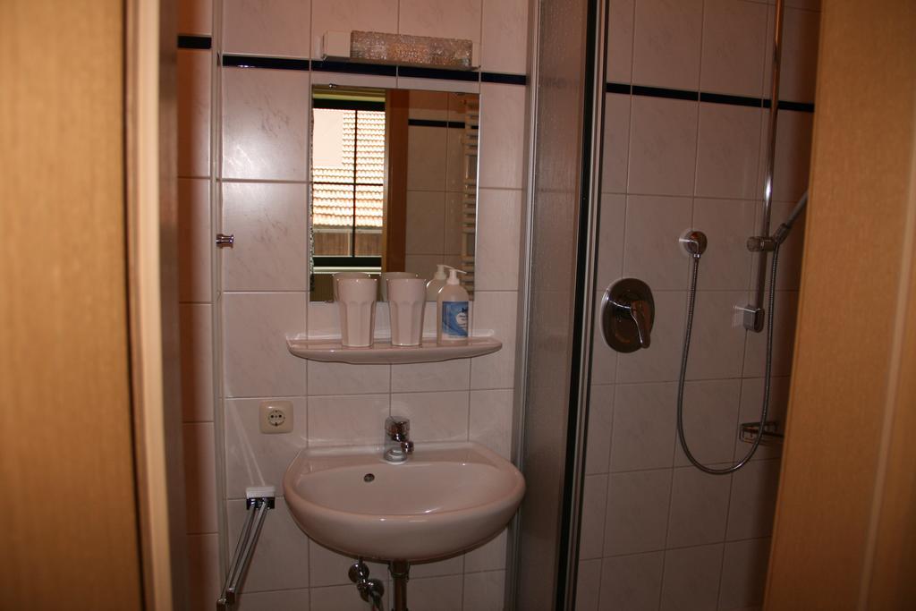 Gasthof Fallmuehle Pfronten Room photo